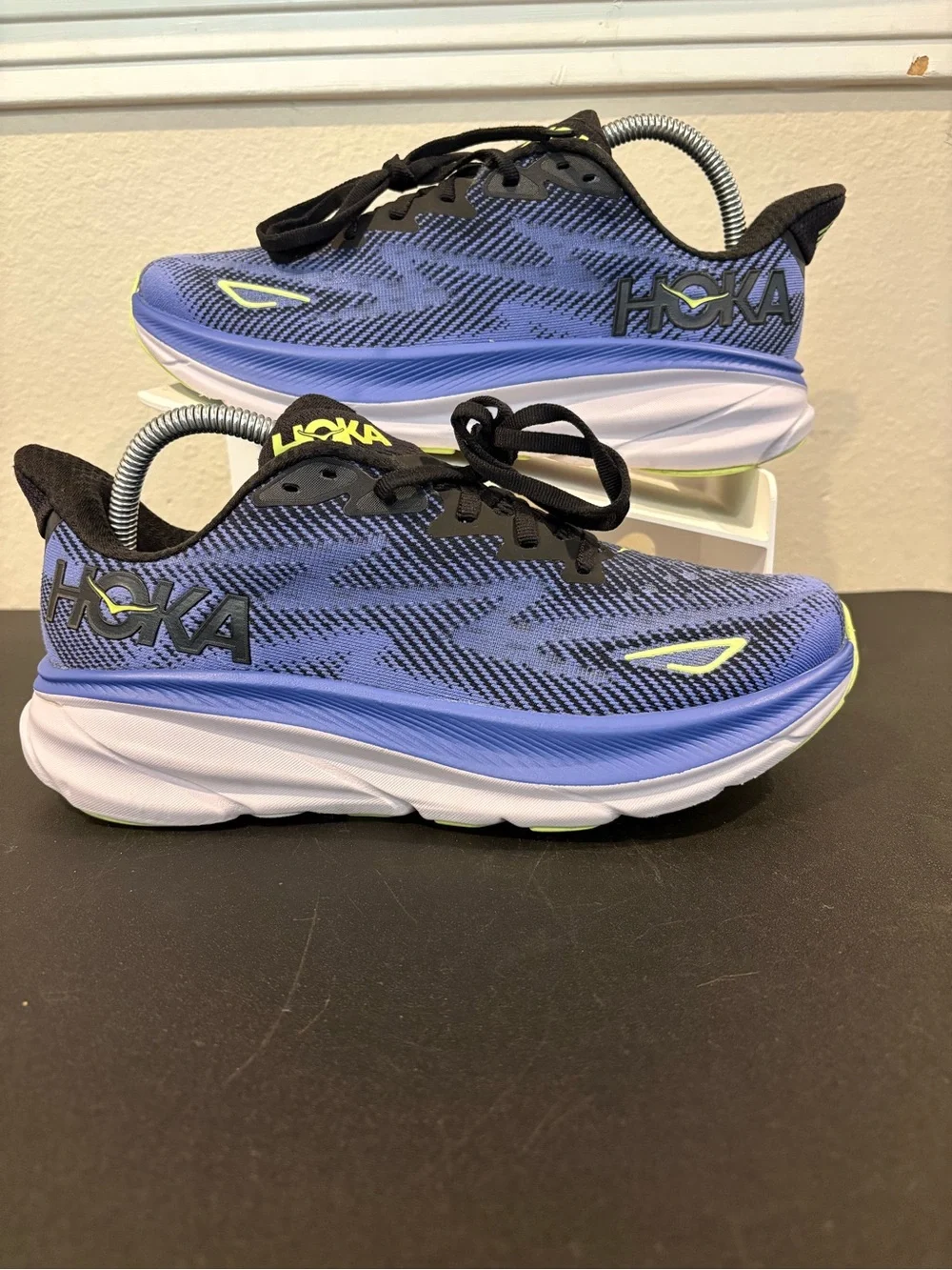 Hoka Clifton 9 Running Shoes Blue Black Women Size 8.5B 1127896 BCKS Sneakers